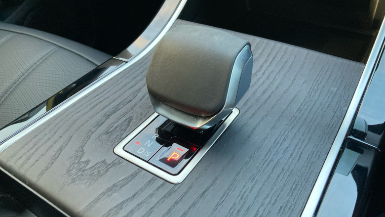 Land Rover Range Rover Evoque 2.0 D200 Autobiography 5dr Auto [Revised] Diesel Hatchback